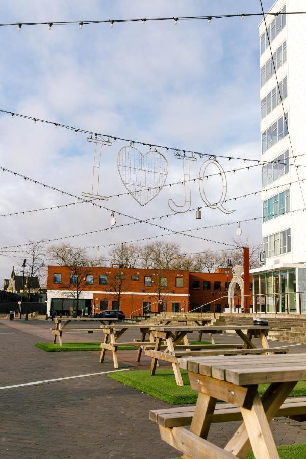 Stylish Jewellery Quarter Apartment Sleeps 4 Birmingham Exterior photo